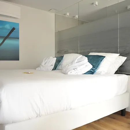 B&B Huyze Fox 3*